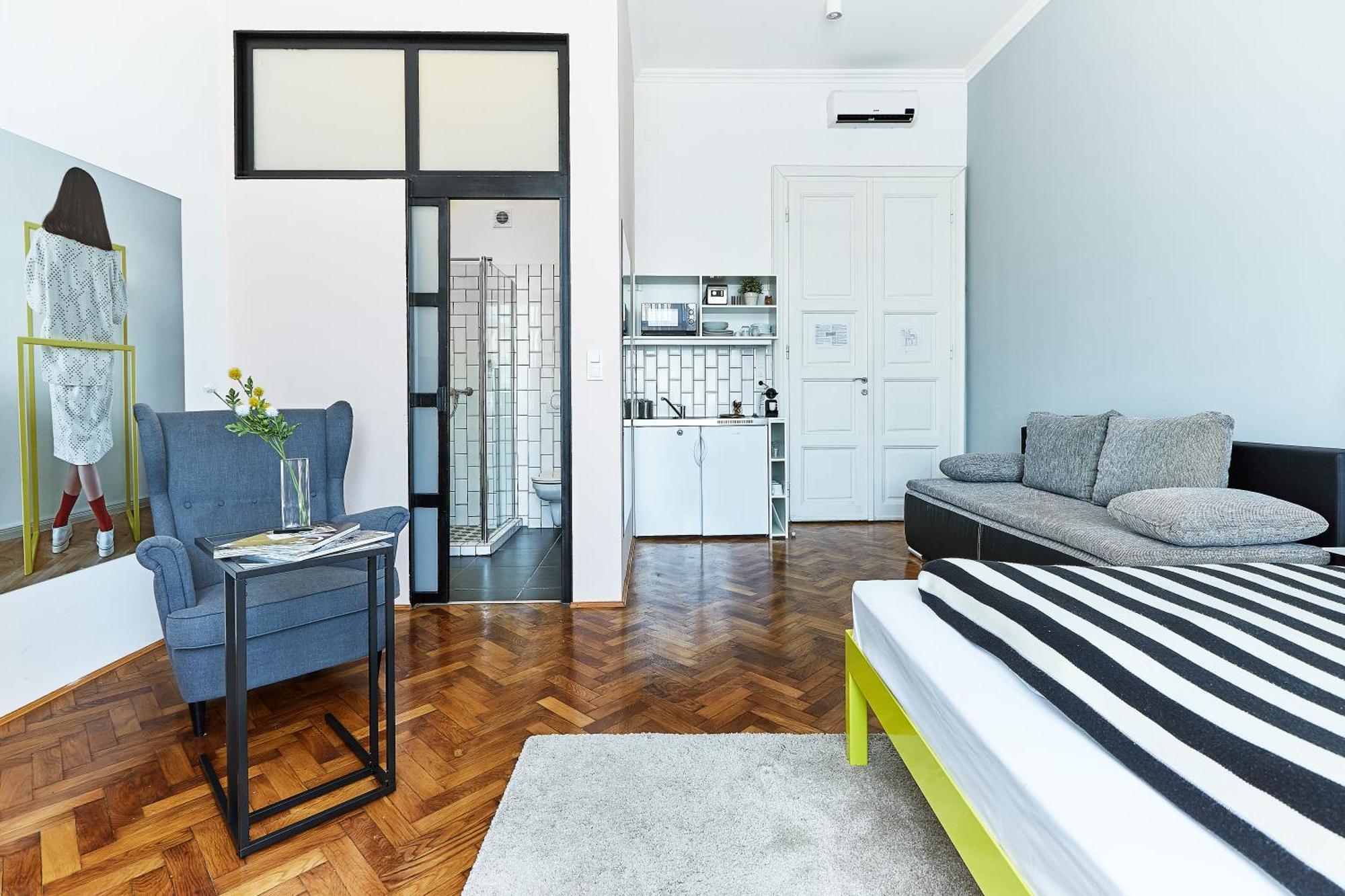 Rumor Apartments — Photos 2